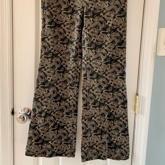 Princess Polly Flared Jeans - Picture 2 of 5